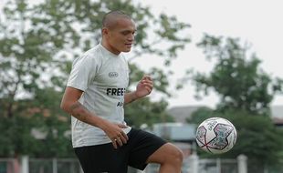 Persis Solo Resmi Umumkan Berpisah dengan Ferdinand Sinaga