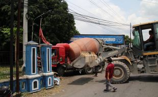 Cerita Sopir Truk Pilih Tabrak Tembok Terminal di Klaten saat Alami Rem Blong