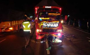 Truk Lawan Sepeda Motor di Jalan Wonogiri-Ngadirojo, Pengendara Motor Meninggal