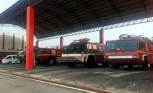 Ini Dia ARFF Unit Pemadam Kebakaran di Bandara Adi Soemarmo