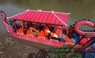 Taman Sunan Jogo Kali Punya Wahana Baru: Perahu Wisata Susuri Bengawan Solo