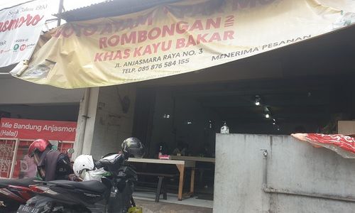 Cara Klasik Warung Soto di Semarang Pertahankan Cita Rasa 3 Generasi