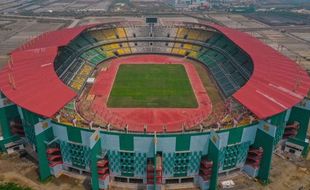 Tinjau Venue Piala Dunia U-20, Ini Permintaan FIFA Terkait Rumput GBT Surabaya