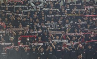 Lirik 7 Nyanyian Suporter Persis Solo, Ada Persis Till I Die