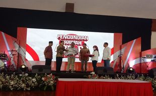 Lunas Bayar PBB, Warga Boyolali Dapat Hadiah Rumah dan Mobil