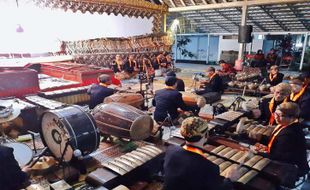 Menikmati Pakeliran Wayang Ruwat Nagari di Pesanggrahan Langenharjo Sukoharjo