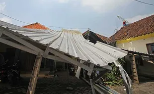 Angin Puting Beliung Terjang Wilayah Sidoarjo Jatim, Ini Dampaknya