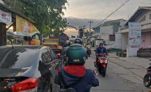 Lalu Lintas Jalan Ciu Padat Tiap Pagi & Sore, Ini Tiga Lokasi yang Rawan Macet