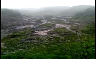 Banjir Lahar Hujan Terjadi di Kali Woro Kemalang Klaten, Tak Ada Korban Jiwa