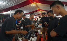 Kenalkan Cita Rasa Kopi Asli Wonogiri, 1.000 Cup Kopi Dibagikan Gratis