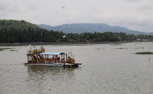 Tak Ada Warung Apung di Rawa Jombor Klaten, Pengunjung Perahu Wisata Menurun