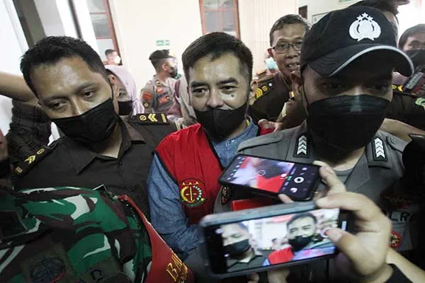 DPR Desak Pembebasan Bersyarat Bechi Terpidana Kekerasan Seksual Dikaji Ulang