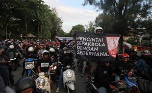 Diundang Brajamusti, Suporter Persis Solo Berangkat ke Jogja Hadiri Doa Bersama