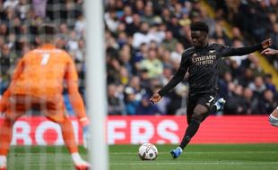 Leeds 0-1 Arsenal: Diwarnai Lampu Padam, Saka Kembali Jadi Penentu Kemenangan