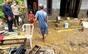 Jembrana Bali Diterjang Banjir Bandang, Siswa SMA Hanyut