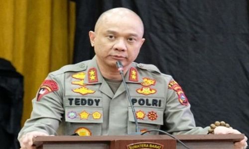 Gagal Ungkap Penyelundupan 2 Ton Narkoba, Teddy Minahasa Klaim Rugi Rp20 Miliar