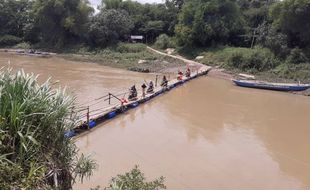 Jembatan Sasak Solo-Gadingan Tetap Beroperasi, tapi Pakai Sistem Buka Tutup