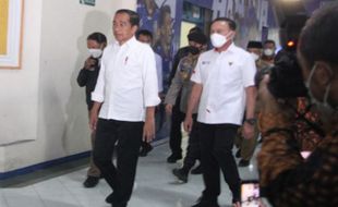 Jokowi Perintahkan Menteri PUPR Audit Semua Stadion untuk Liga 1, 2, dan 3