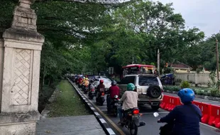 Lalu Lintas Jembatan Jurug C Macet Parah saat Hujan, Dishub Solo Turun Tangan