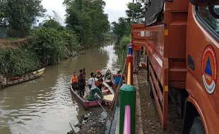 Terpeleset saat Jaring Ikan, Warga Ambarawa Tenggelam di Rawa Pening