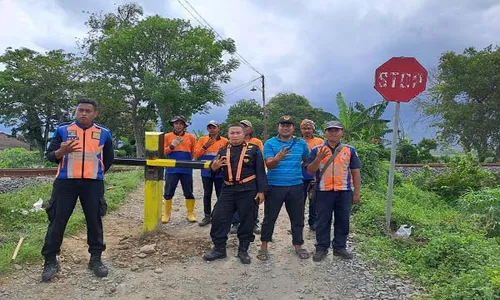 Pengendara Motor Tersambar KA Joglosemarkerto di Demak, KAI Tutup Perlintasan