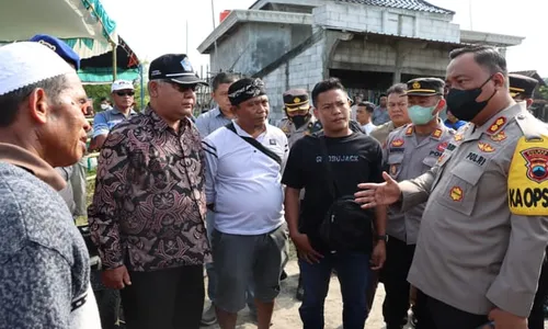 Pilkades di Krajanbogo Demak Ricuh, 2 Kelompok Pendukung Cakades Saling Dorong