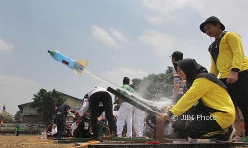 Lomba Roket Air di Technopark, Inilah Para Pemenangnya