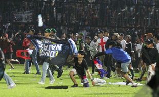 Ini Alasan Polisi Menutup Sebagian Besar Pintu Stadion Kanjuruhan