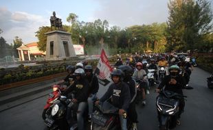 Mataram Is Love: Ratusan Suporter Solo Berangkat ke Jogja Hari Ini