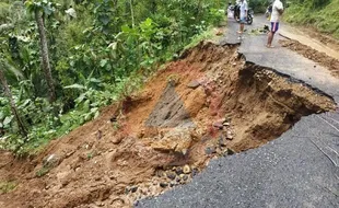 39 Rumah di Pacitan Rusak Akibat Tanah Longsor