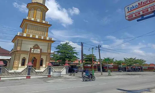 Layaknya Tol, Jalan di Weru Sukoharjo Ini Punya Rest Area yang Nyaman & Lengkap