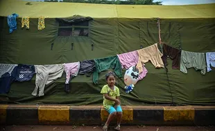 Potret Anak-Anak Korban Gempa Cianjur di Lokasi Pengungsian