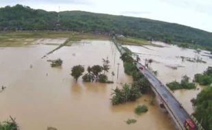 Luapan Sungai Wiroko Genangi 5 Ha Sawah di Bulurejo Wonogiri, Petani Merugi