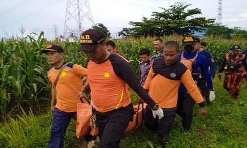 Sungai Pancur Jepara Meluap, Seorang Ibu Hanyut