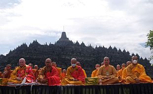 Wisatawan Boleh Naik Candi Borobudur Lagi, Walubi: Jangan Dikotori & Orat-Oret