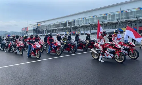 Seru! 6 Bikers Komunitas CBR Honda Jateng Melibas Trek Sirkuit Mandalika