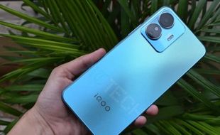 HP Vivo iQOO Z6 Lite 5G, Smartphone Bertenaga Snapdragon 4 Gen 1