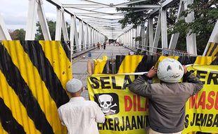 Terus Dikebut, Begini Progres Perbaikan Jembatan Mojo Solo