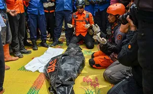 Momen Haru, Pemakaman Anak Korban Gempa Cianjur 5 Hari Tertimbun Reruntuhan