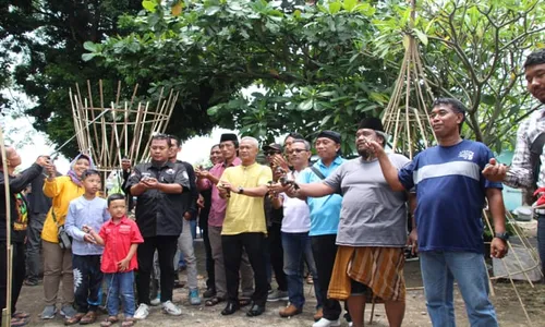 Rindu Kicauan Burung di Alam Bebas, Warga Delanggu Klaten Lepas 150 Burung