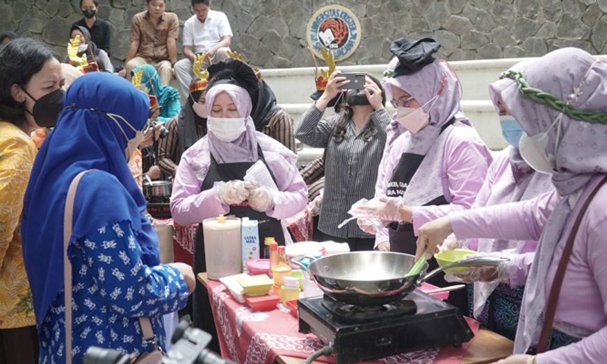 Kudapan Bergizi Tinggi Cegah Stunting, Ada Nasi Telur Gulung Daun Kelor