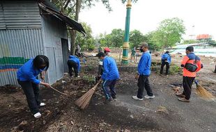 Pemkot Solo Pastikan Aksi Bersih-Bersih Taman Sriwedari Dilakukan Setiap Akhir Pekan