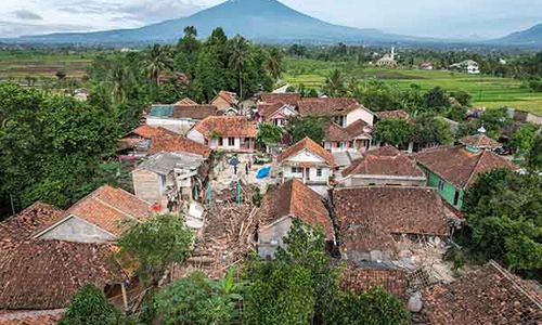 BMKG Ingatkan Warga Cianjur Waspada Longsor & Banjir Bandang Seusai Gempa