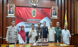 Sisir Toko Kelontong di Klaten, Tim Gabungan Sita 2.180 Batang Rokok Ilegal