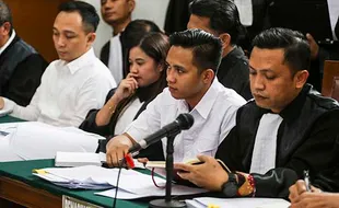 Cerita Ricky Rizal Lihat Kuat Ma'ruf Bawa Pisau Kejar Brigadir Yosua