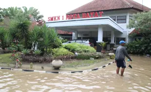 Banjir di SMKN 1 Rota Bayat Klaten, Ketinggian Air Sempat di Atas 1 Meter