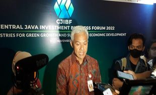 Gubernur Ganjar: Penetapan UMK 2023 di Jateng Setelah 21 November