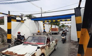 Wali Kota Gibran Targetkan Renovasi Viaduk Gilingan Selesai Sebelum Lebaran