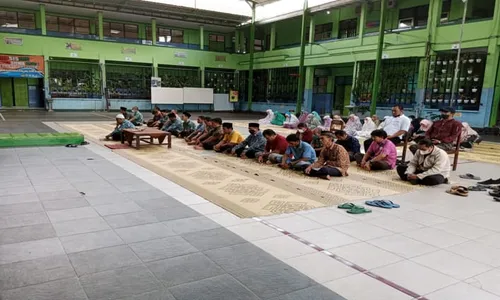 Cegah Kesurupan Terulang, SMPN 9 Salatiga Gelar Doa Bersama