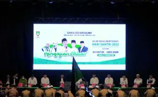 Pengajian Hari Santri PCNU Solo, Gus Kautsar: Kesantrian Tak Hanya 22 Oktober